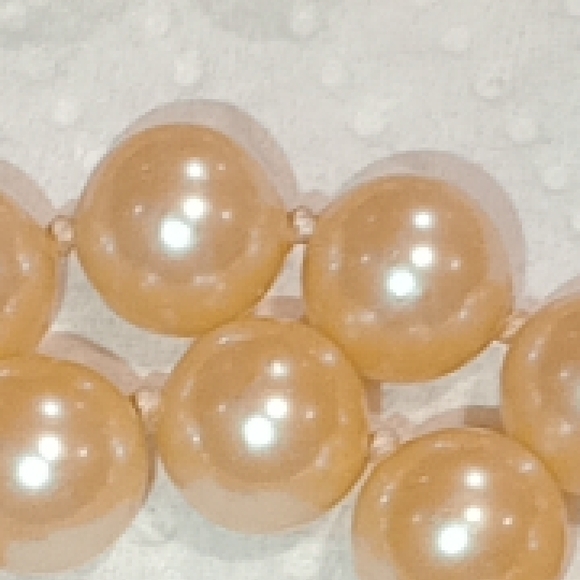 Vintage Handknotted Pearl Necklace With Sterling Clasp - Picture 7 of 15